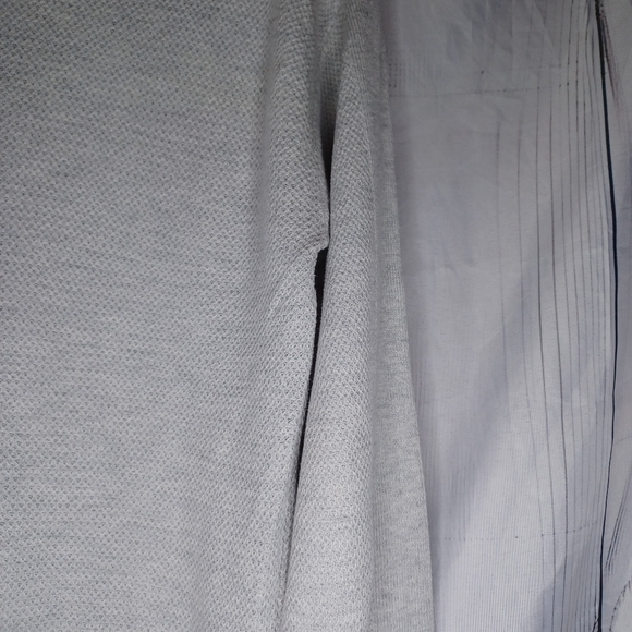 American Eagle Light Gray Sweater - Picture 13 of 14